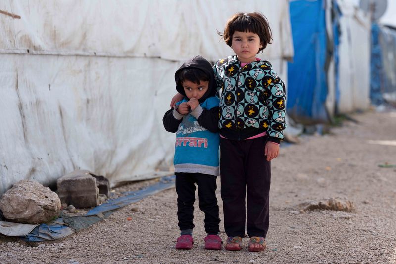 Kinder aus syrischer Flüchtlingsfamilie in einem Camp in der Bekaa-Ebene, Libanon, 1/2019