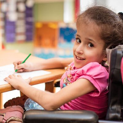 Halla besucht die LIFEGATE-Förderschule in Bait Jalla (Bethlehem).