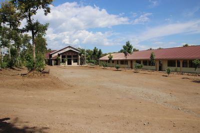 Neue inklusive Schule in der Diözese Moshi in Tansania eingeweiht.