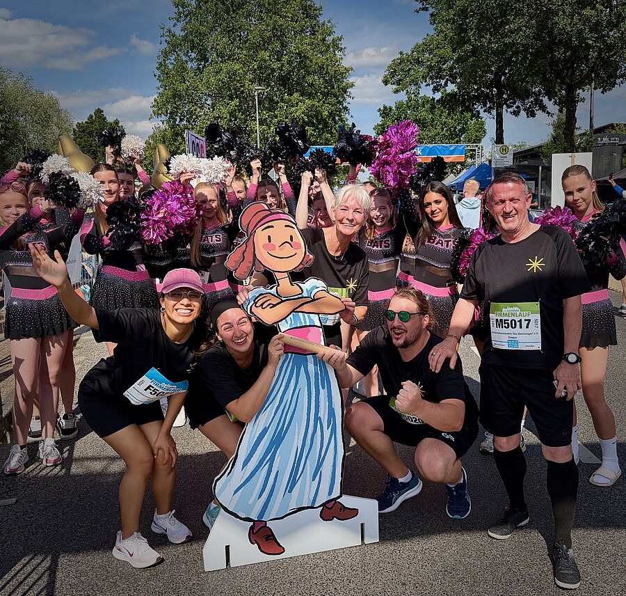 Sterntastischer Einsatz der Kolleginnen und Kollegen beim Aachener Firmenlauf im Juli. Danke, dass ihr als Team CMB an den Start gegangen seid und das Kindermissionswerk vor Ort vertreten habt. Gründerin Auguste von Sartorius war selbstverständlich auch dabei.  // © Stefan Rueben/ Kindermissionswerk