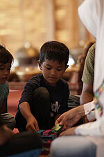 Die ALIT-Zentren sind sichere Spiel- und Lernorte für Kinder Die ALIT-Zentren bieten nicht nur Raum für Begegnung, sie sind auch sichere Spiel- und Lernorte für die Mädchen und Jungen.